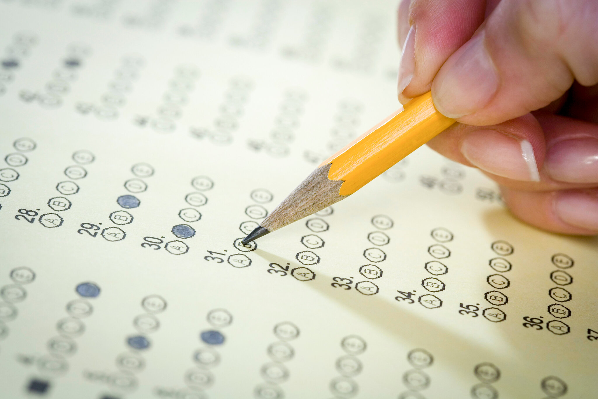 Luyện SAT test online giúp các bạn tự tin bước vào kỳ thi 