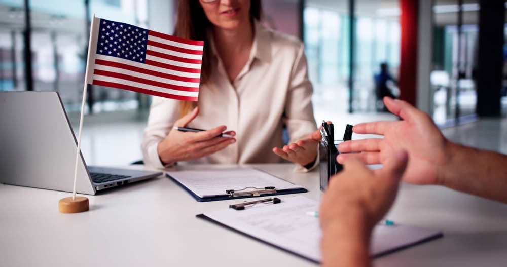 Bạn cần chuẩn bị kỹ khi tham gia phỏng vấn visa du học Mỹ (Nguồn: Sưu tầm)
