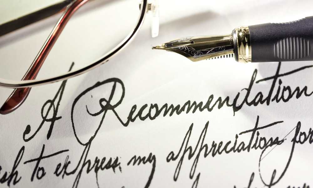 Bài luận cá nhân và thư giới thiệu 